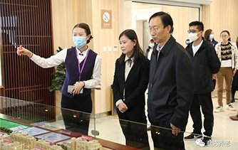 河北省人民政府副秘書長梁義一行蒞臨燕達養(yǎng)老參觀調研